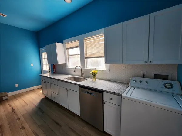 $1,300 | 511 West Sycamore Street, Unit A, Denton, TX 76201