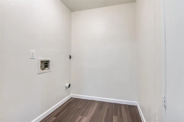 $212,000 | 1519 Oakbrook Street, Lancaster, TX 75134