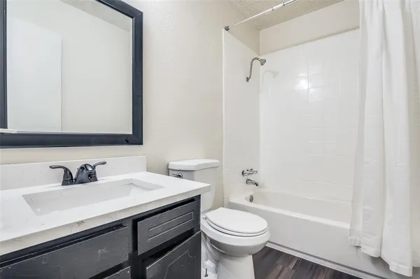 $212,000 | 1519 Oakbrook Street, Lancaster, TX 75134