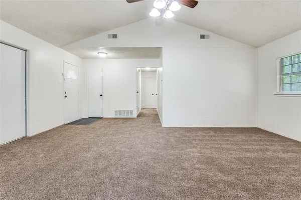 $212,000 | 1519 Oakbrook Street, Lancaster, TX 75134