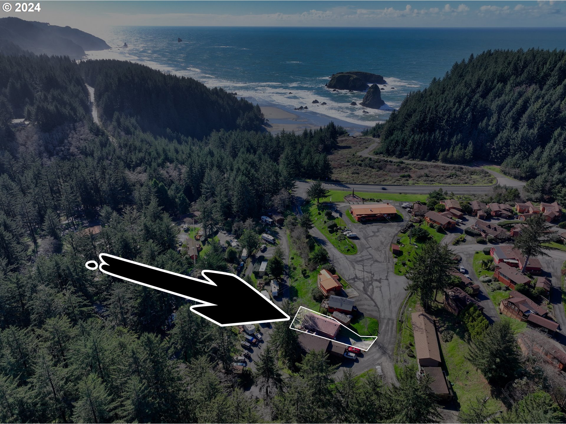 19921 Whaleshead Road, Unit M3 Brookings, OR 97415 - Photo 3 of 37