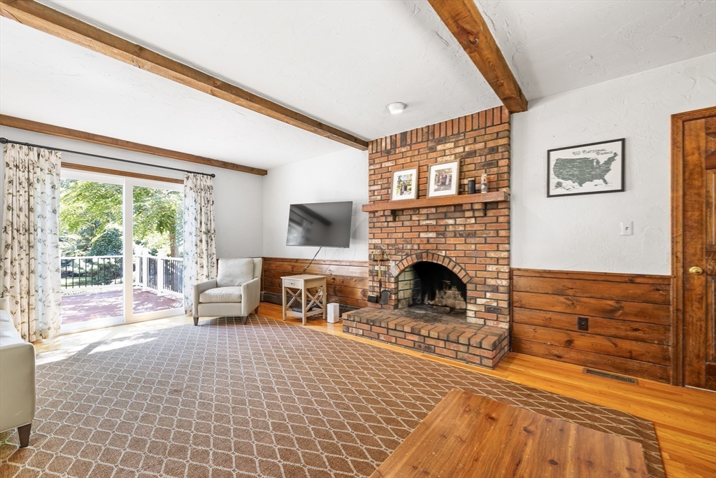 2 Towne Lyne Road Sherborn, MA 01770 - Photo 11 of 35 Gallery Image 11