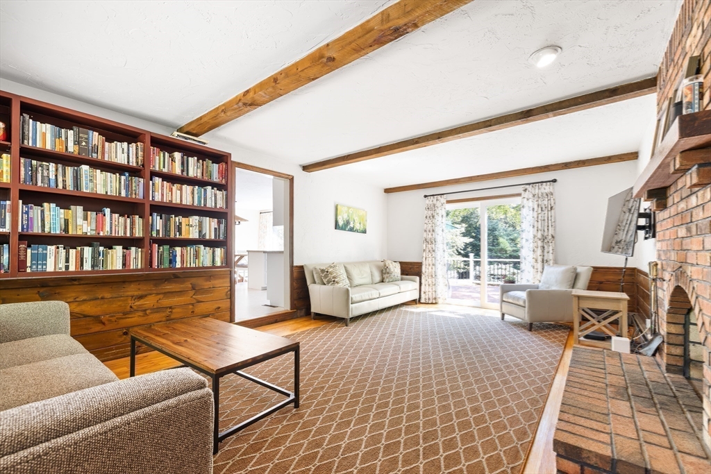 2 Towne Lyne Road Sherborn, MA 01770 - Photo 12 of 35 Gallery Image 12