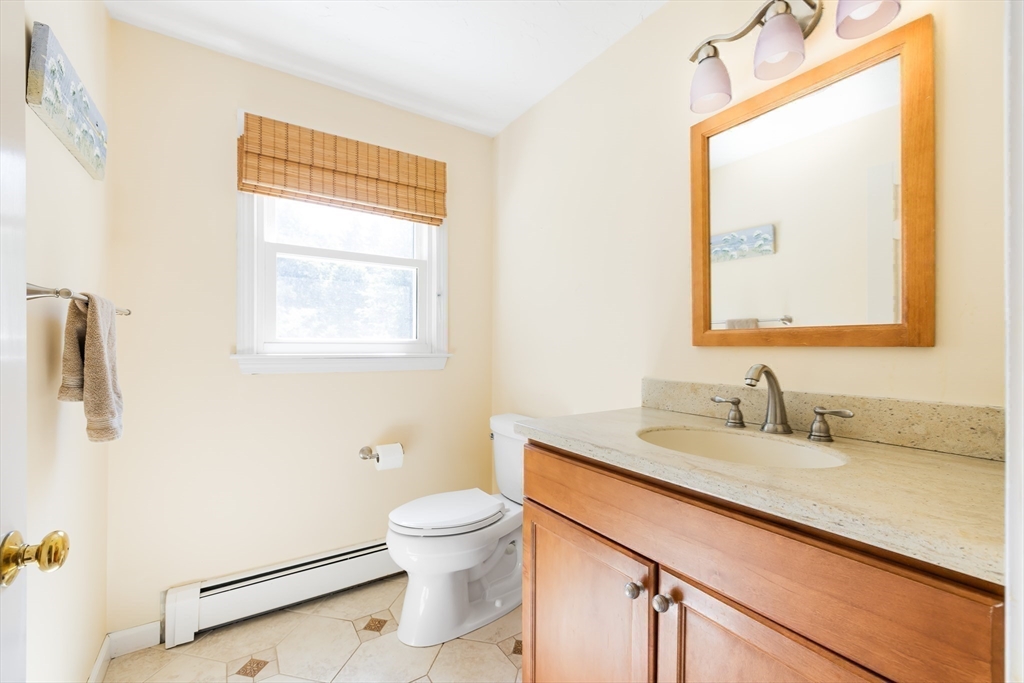 2 Towne Lyne Road Sherborn, MA 01770 - Photo 15 of 35 Gallery Image 15