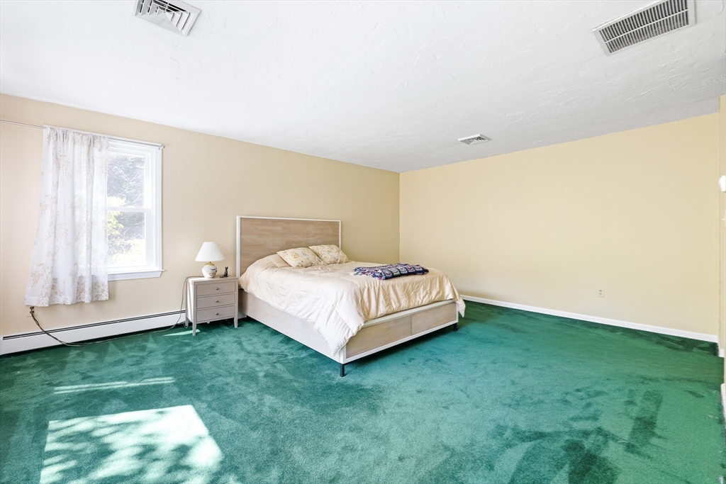 2 Towne Lyne Road Sherborn, MA 01770 - Photo 19 of 35 Gallery Image 19