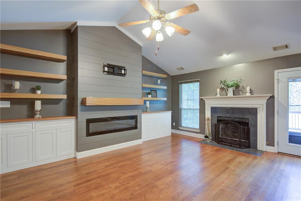 4267 Riviere Point Gainesville, GA 30507 - Photo 16 of 28 Gallery Image 16
