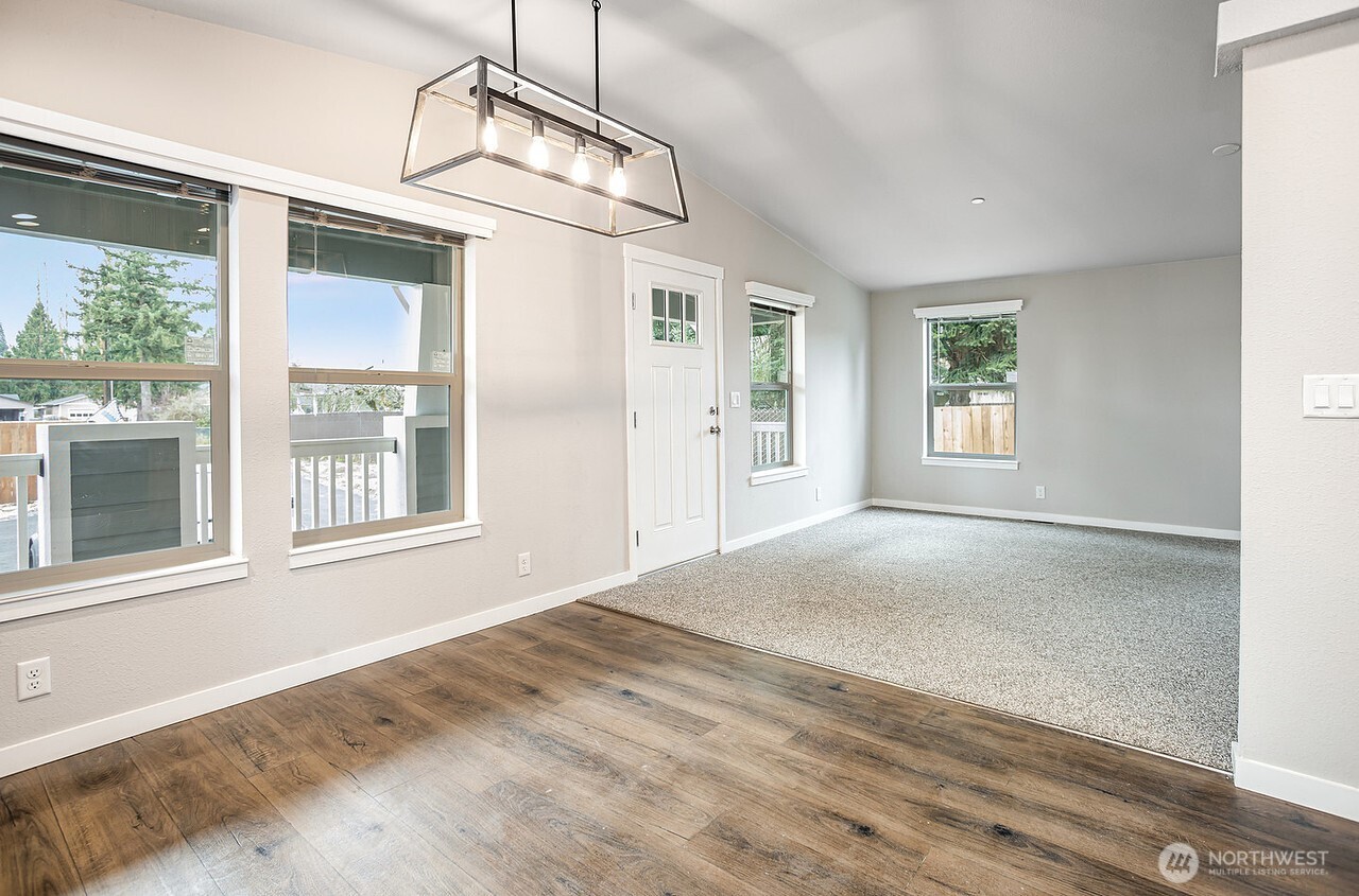 3344 Pine Street Longview, WA 98632 - Photo 7 of 22