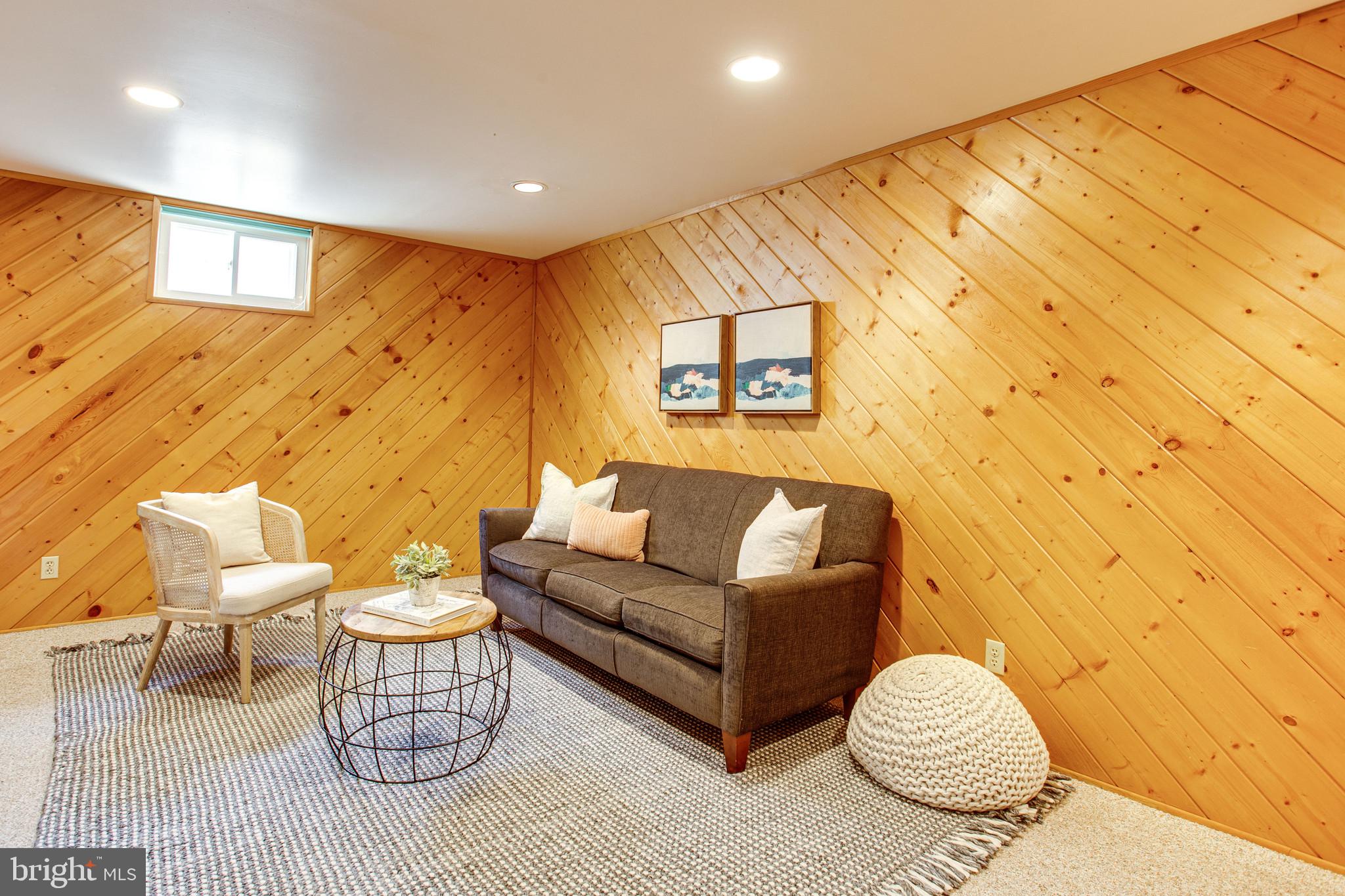 2714 Glencroft Road Vienna, VA 22181 - Photo 37 of 45 Warm & Stylish Wood Walls