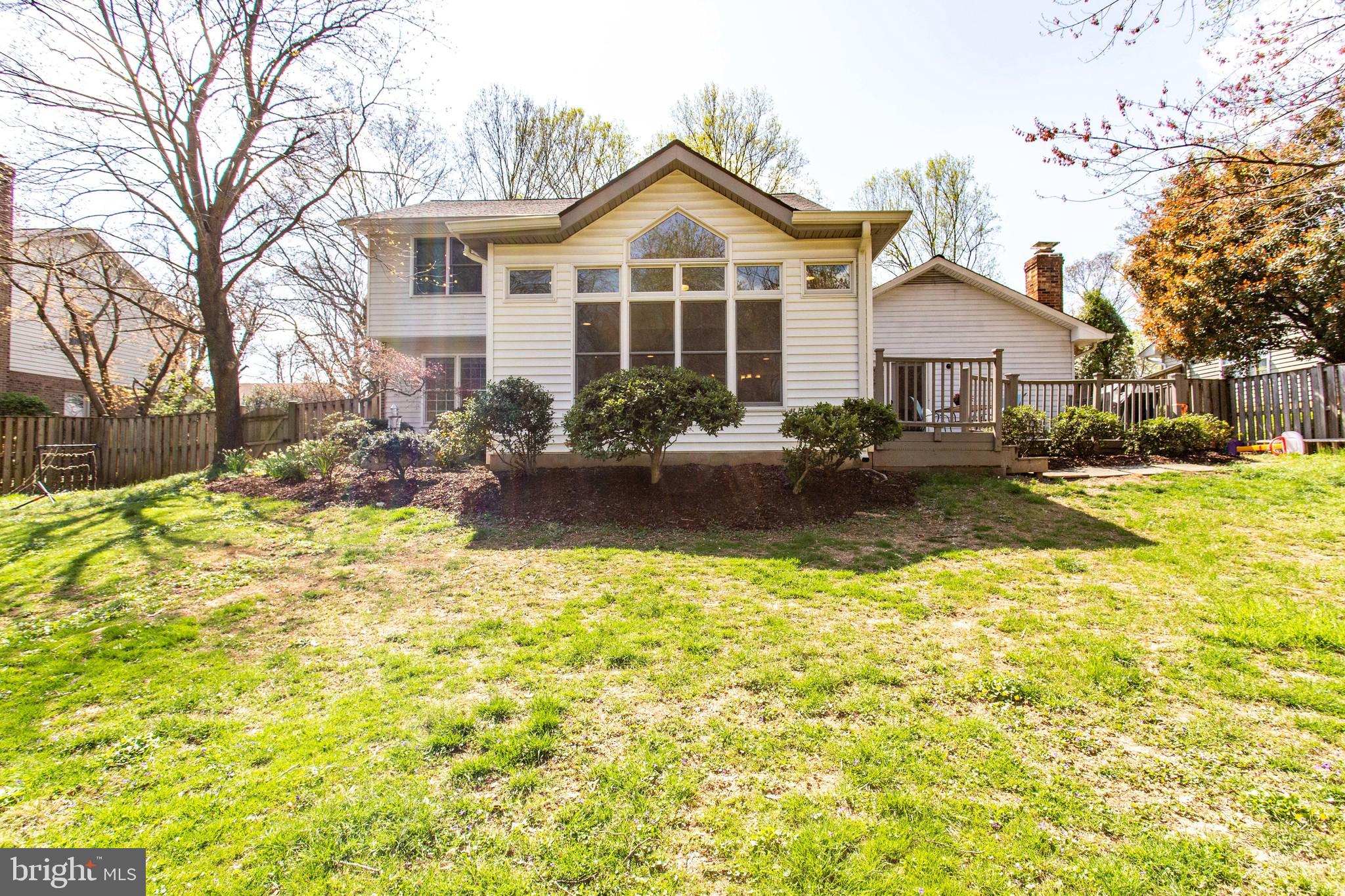 2714 Glencroft Road Vienna, VA 22181 - Photo 41 of 45 Exterior View