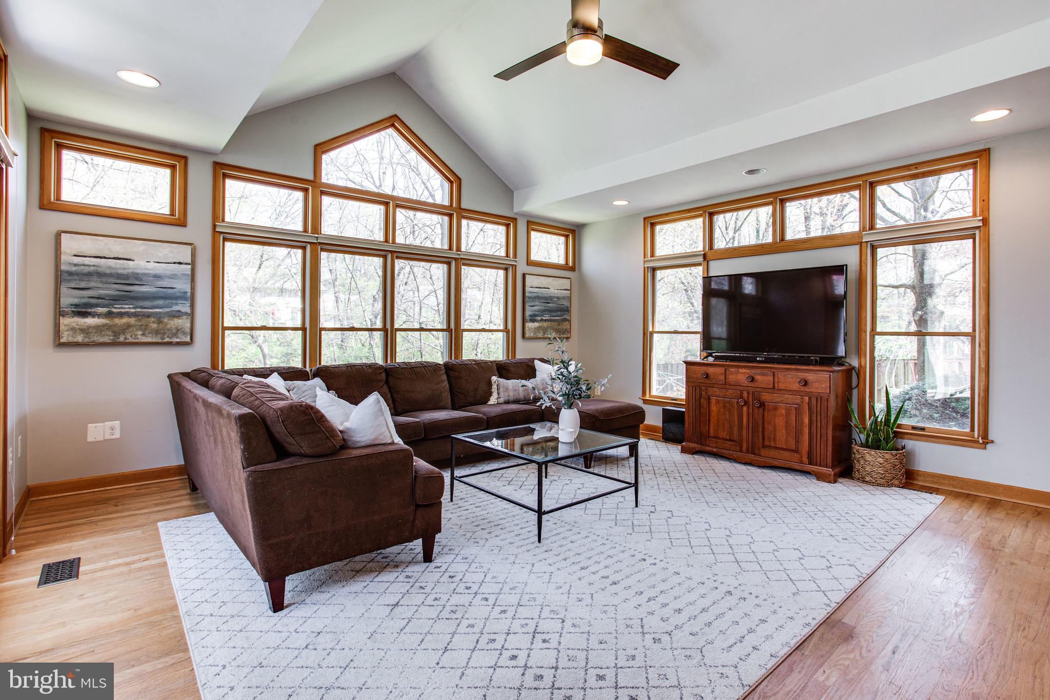 2714 Glencroft Road Vienna, VA 22181 - Photo 8 of 45 Light-Filled Great Room