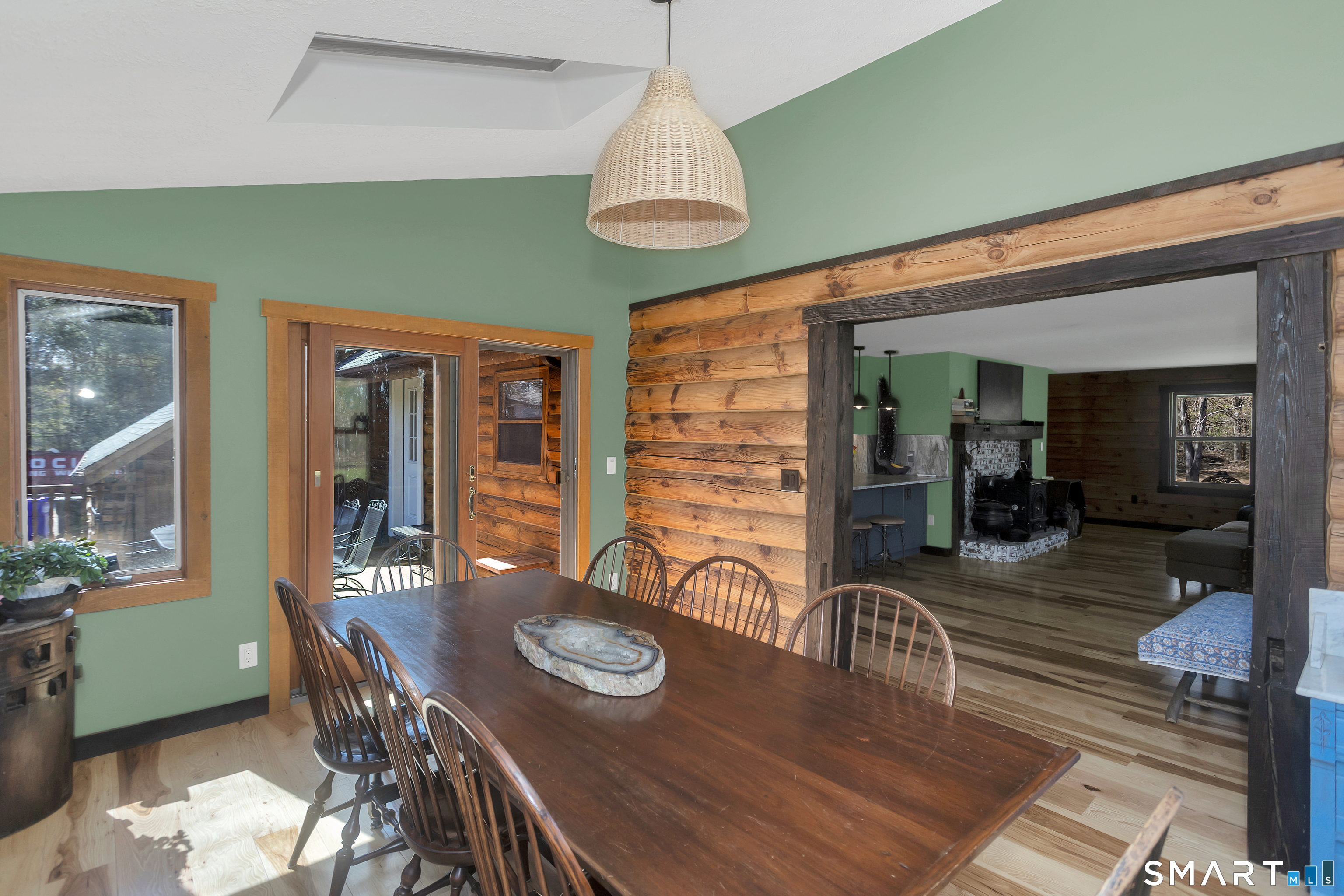 174 South Grand Street Suffield, CT 06093 - Photo 14 of 40