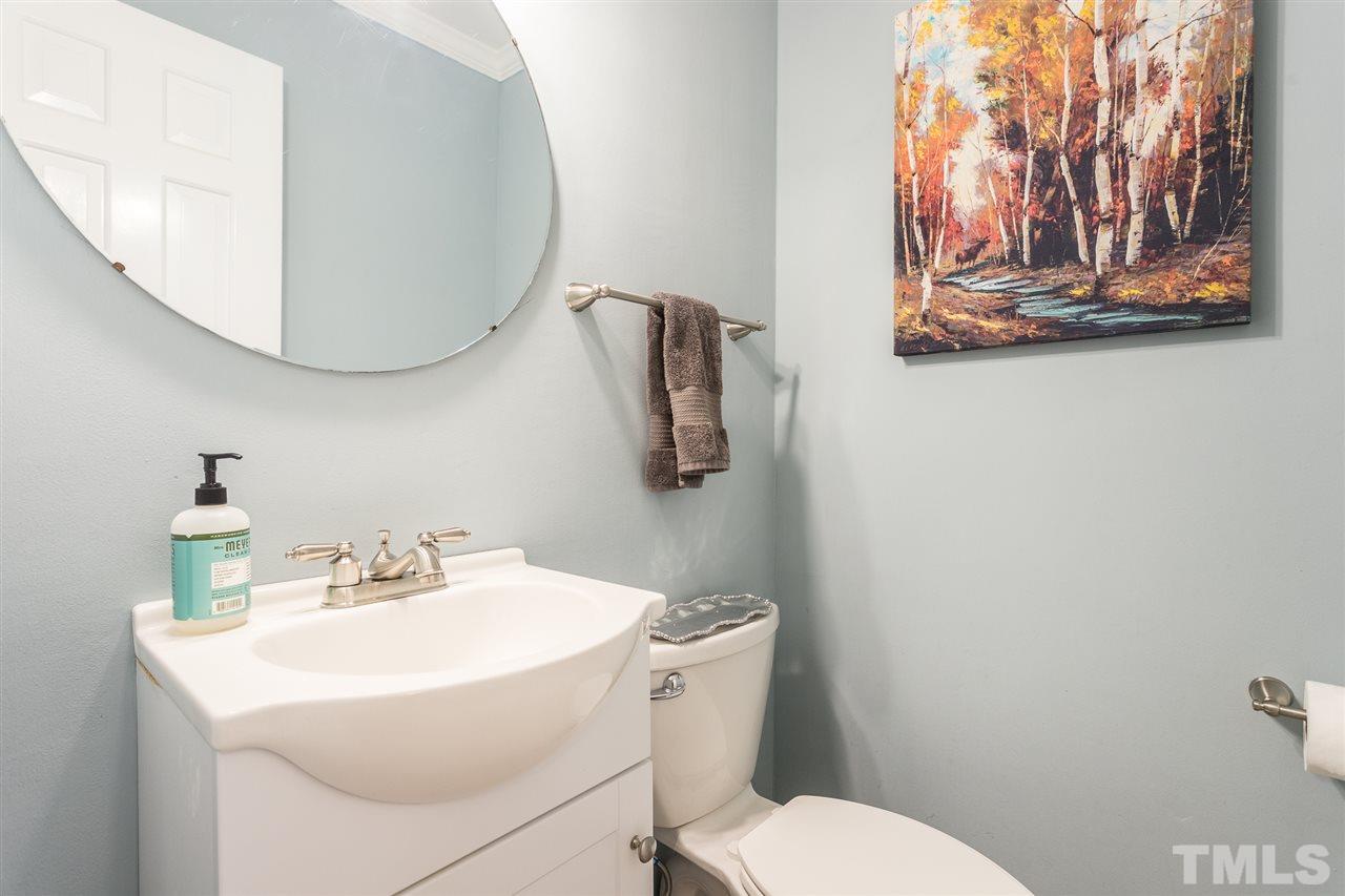 3035 Wycliff Road Raleigh, NC 27607 - Photo 16 of 27