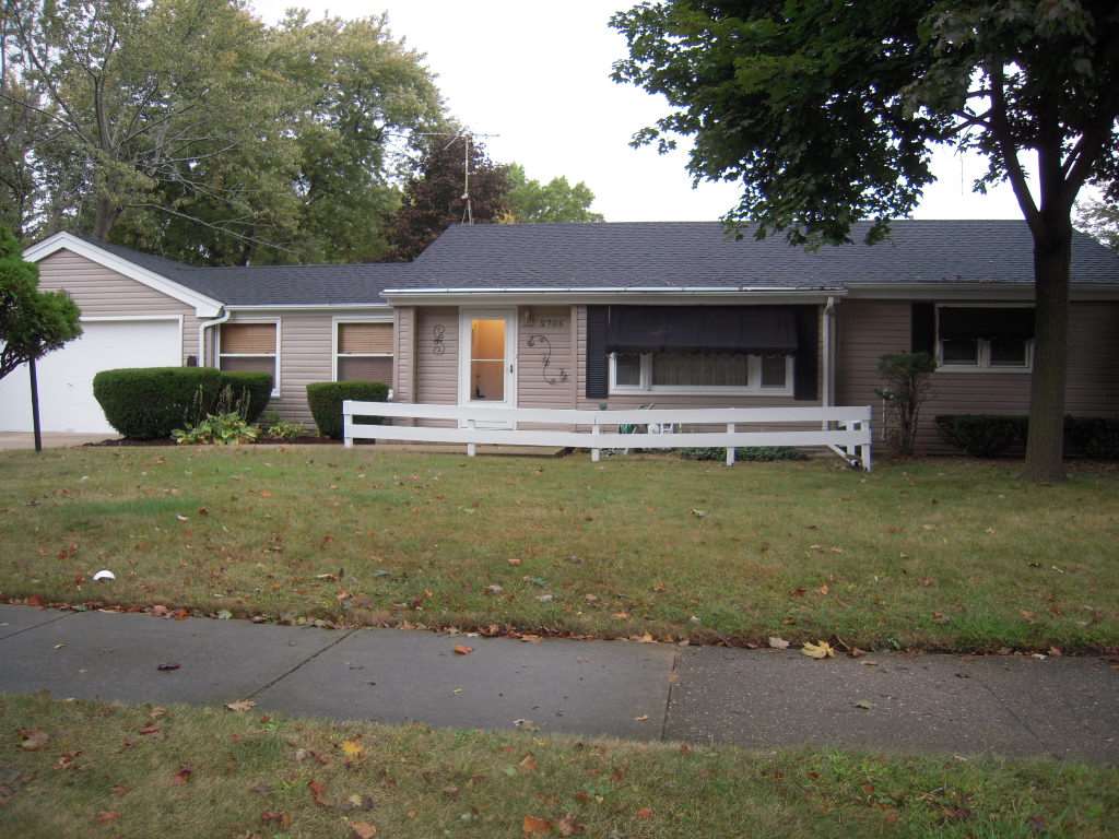 2706 Guilford Road Rockford, IL 61107 - Photo 1 of 14 Gallery Image 1