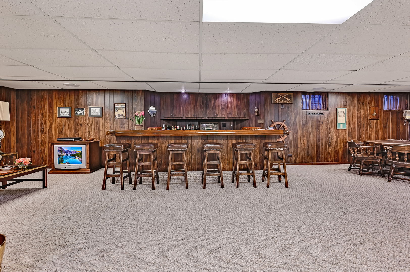 107 Stirrup Lane Burr Ridge, IL 60527 - Photo 27 of 37 a view of a chairs and table in a room
