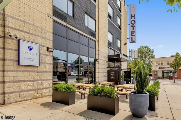 $2,850 | 1 Carriage City Plaza, Unit 1213, Rahway, NJ 07065