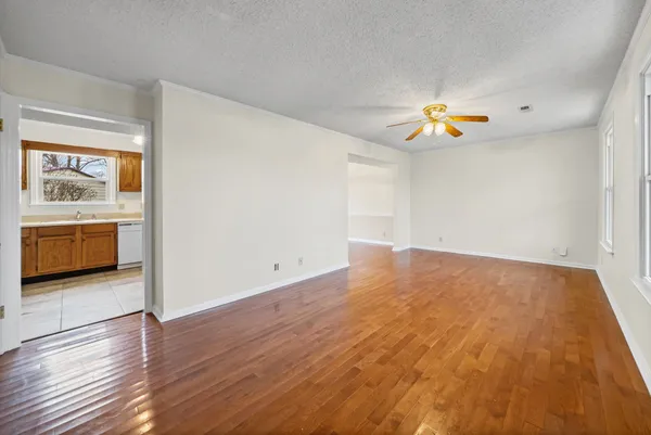 $1,500 | 1128 Tobacco Road, Clarksville, TN 37042