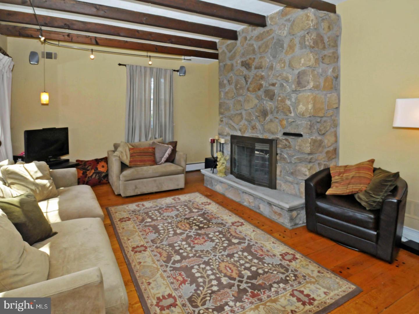 1210 Fairy Hill Road Rydal, PA 19046 - Photo 17 of 43 Family Room