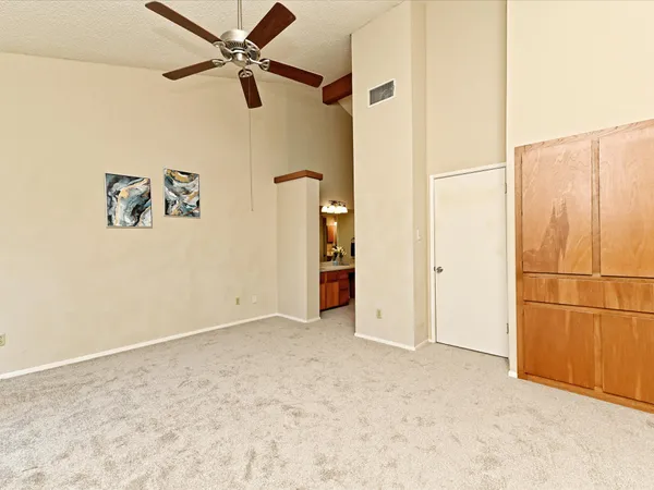 $1,800 | 7122 Wood Hollow Drive, Unit 51, Austin, TX 78731