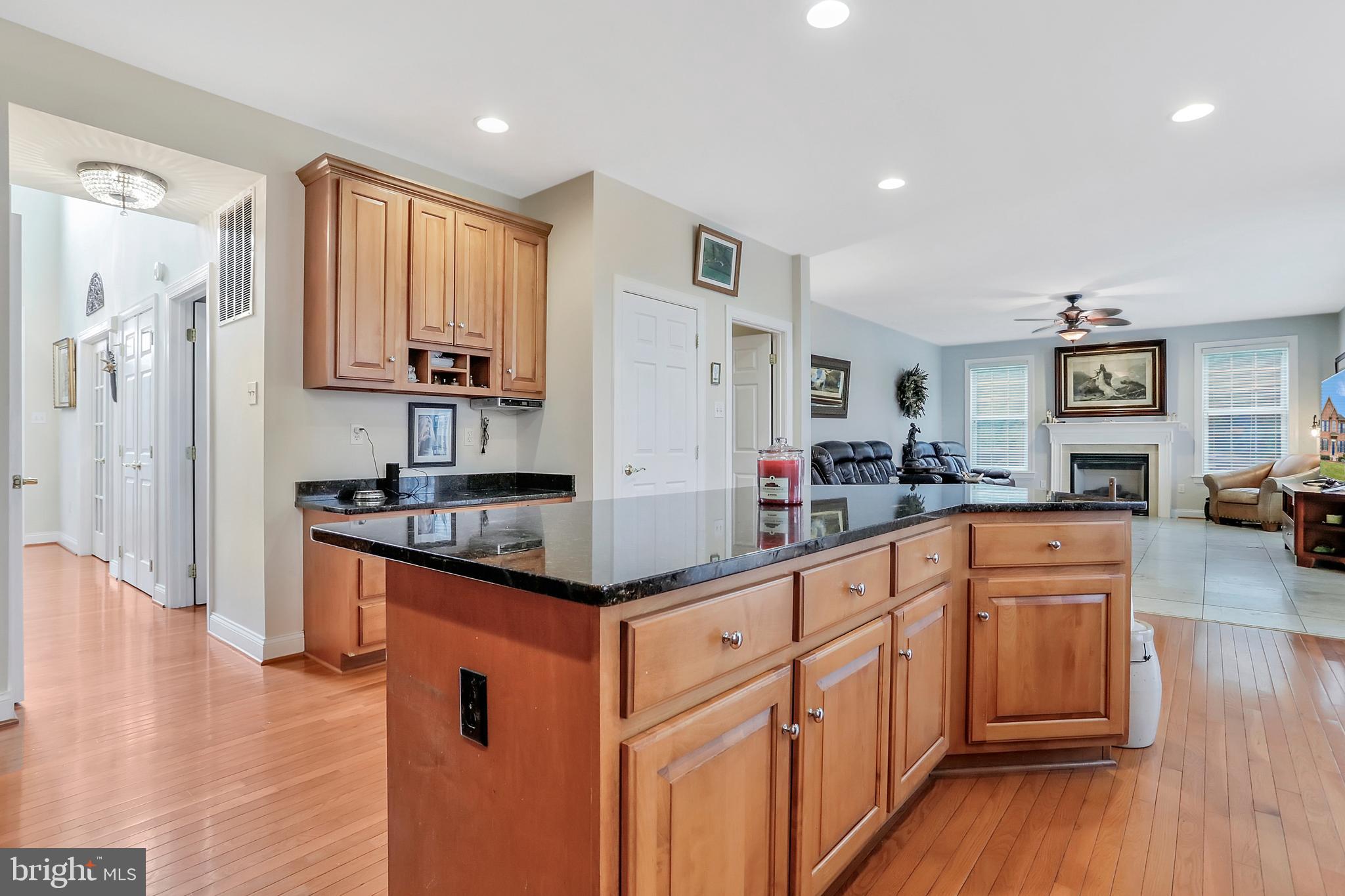 9404 Stottlemeyer Road Boonsboro, MD 21713 - Photo 14 of 81 LARGE Spacious Kitchen w/ Island - Granite