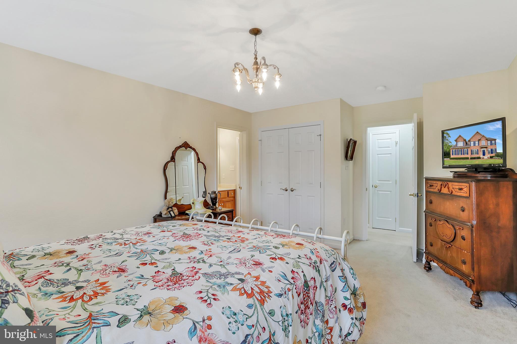 9404 Stottlemeyer Road Boonsboro, MD 21713 - Photo 35 of 81 Bedroom 3; SPACIOUS & Bright!! - Also w/ Suite!