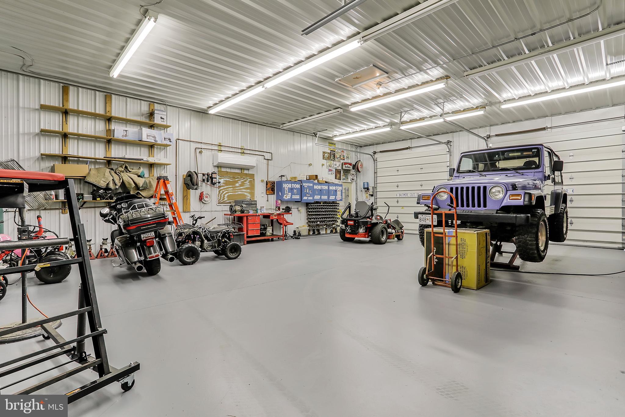 9404 Stottlemeyer Road Boonsboro, MD 21713 - Photo 56 of 81 Garage 40x30; Electric - Water Located Outside