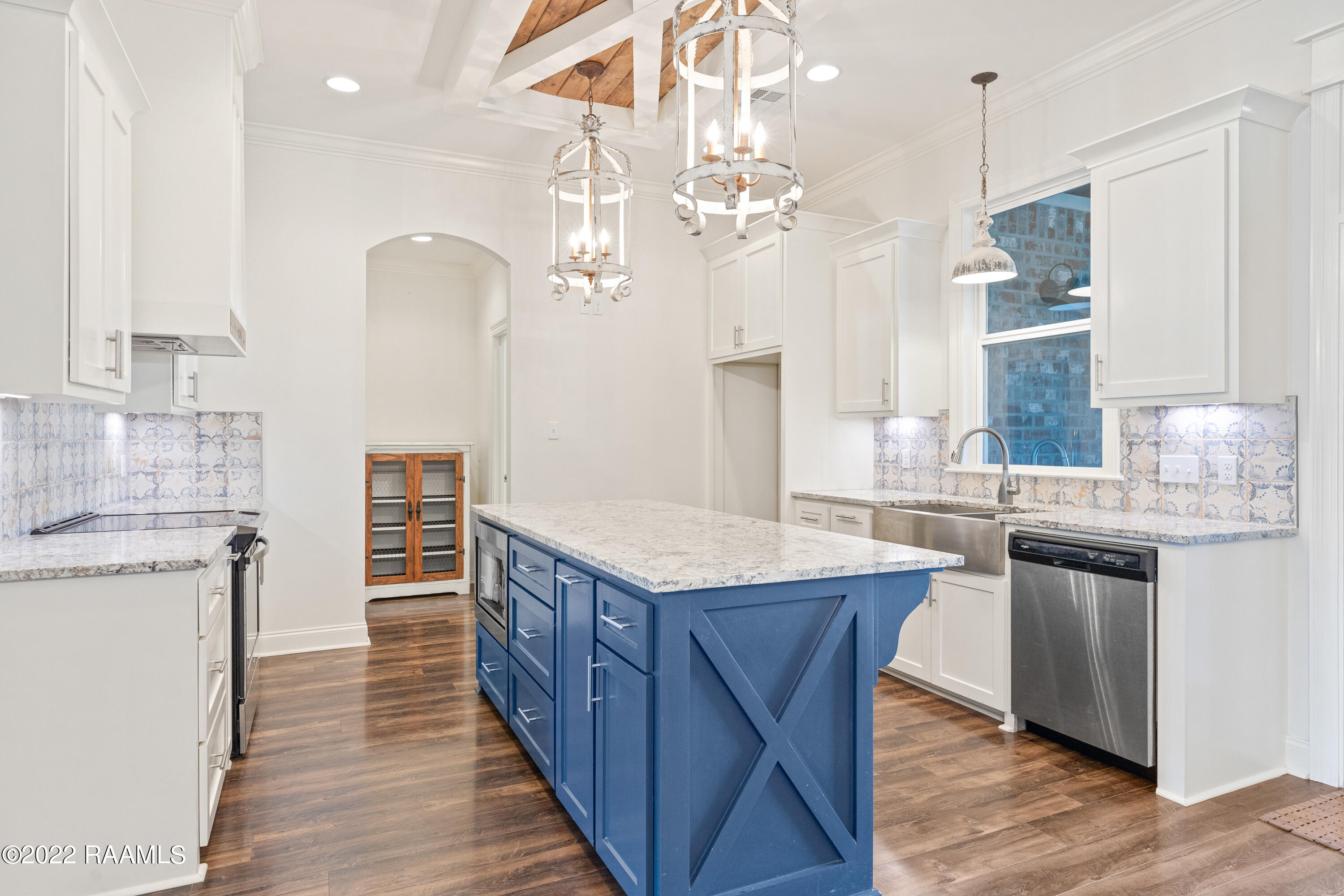 205 Talon Road Youngsville, LA 70592 - Photo 8 of 28 Kitchen