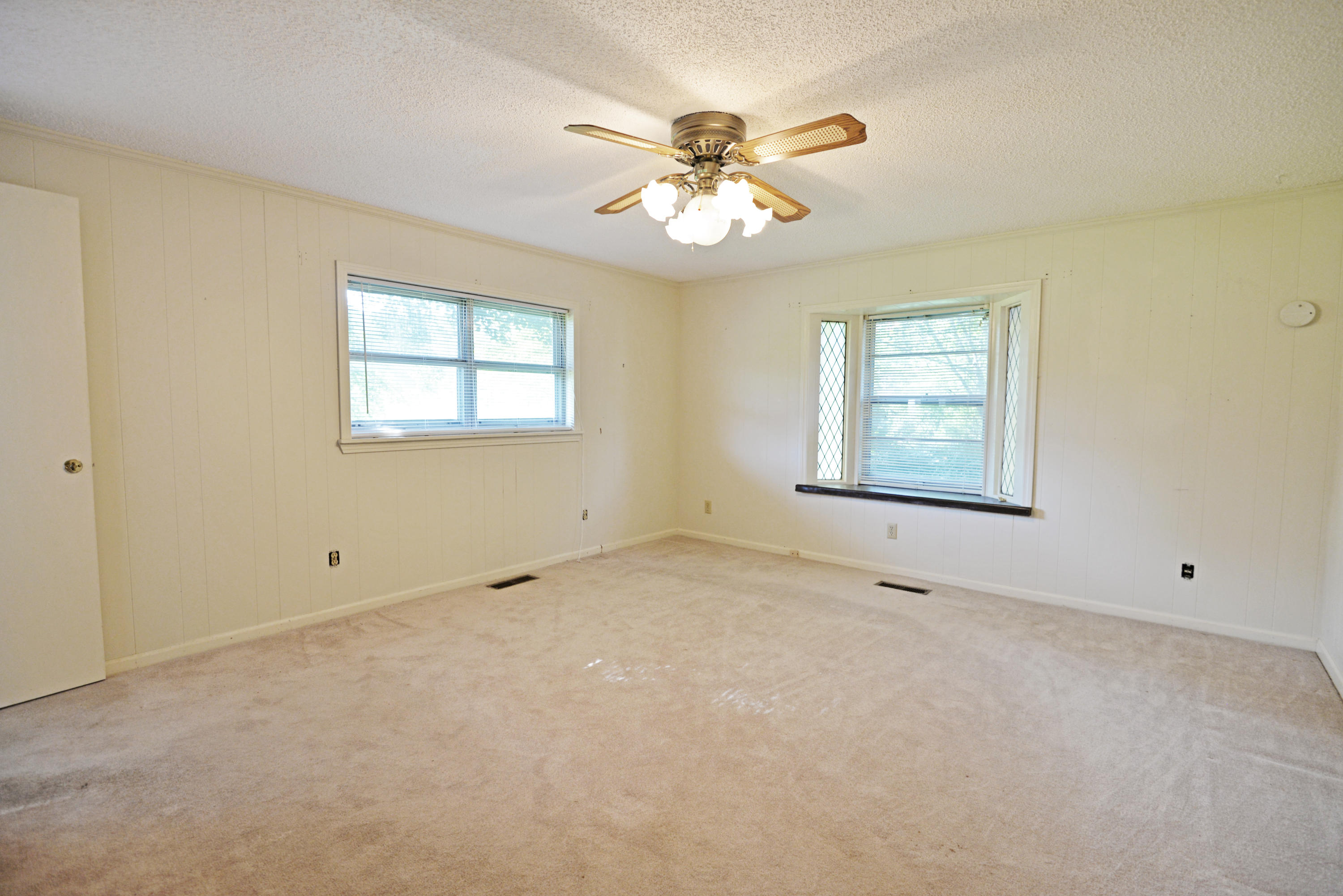 892 Red Clay Road Cleveland, TN 37311 - Photo 15 of 47 Master bedroom view 1