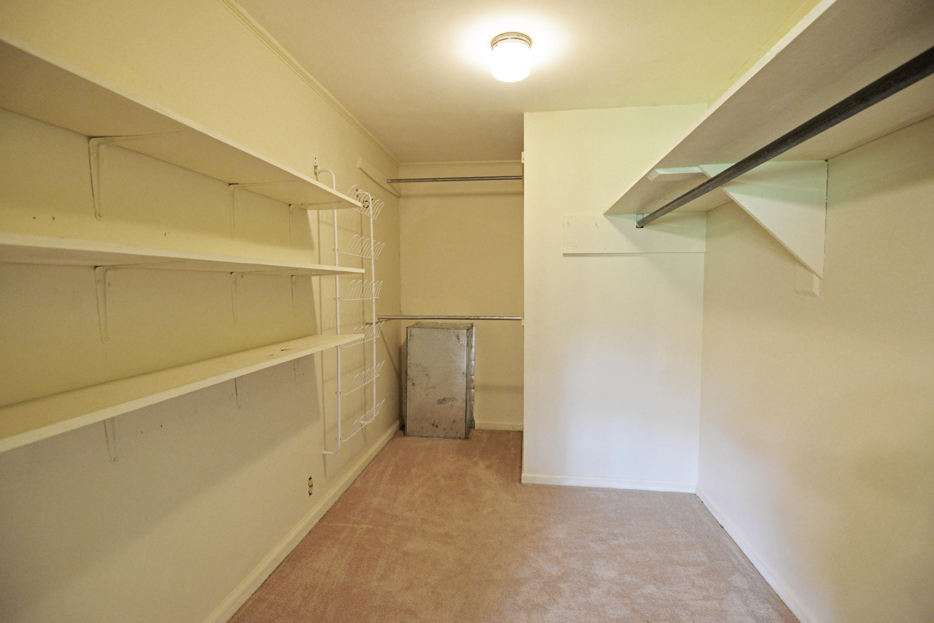 892 Red Clay Road Cleveland, TN 37311 - Photo 17 of 47 Master walk-in closet