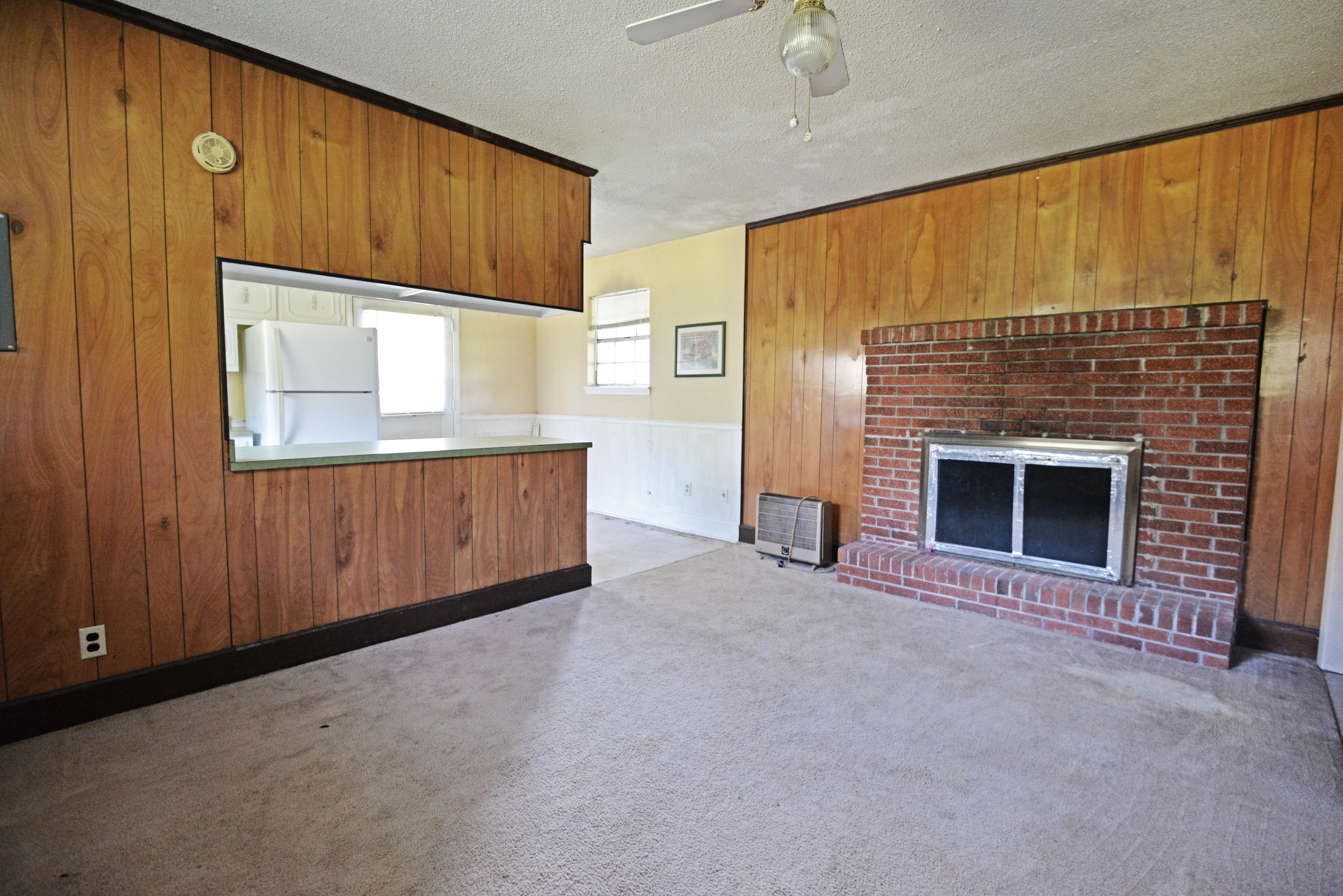 892 Red Clay Road Cleveland, TN 37311 - Photo 32 of 47 Guest house living room view 1