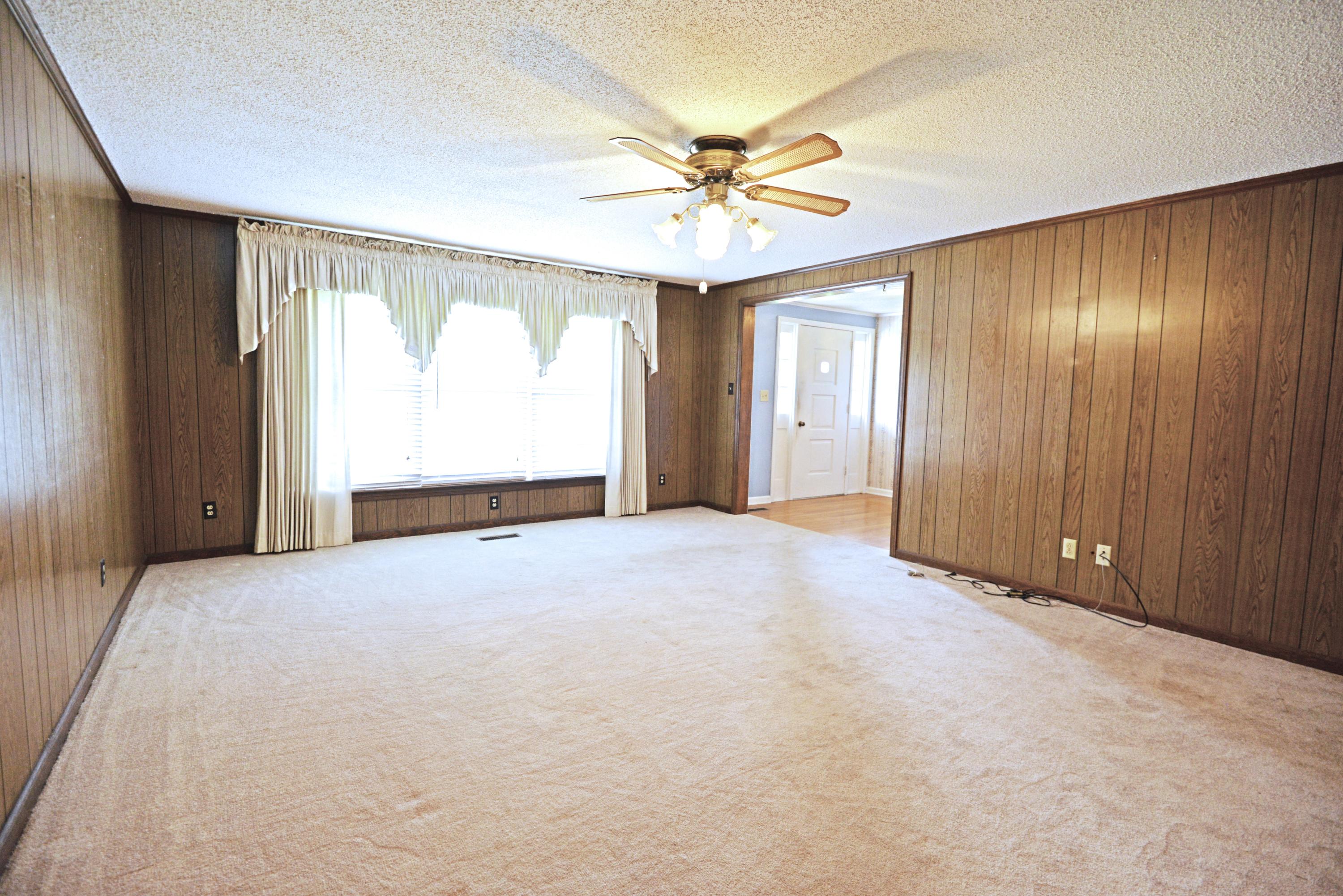 892 Red Clay Road Cleveland, TN 37311 - Photo 5 of 47 Family room view 2 - med