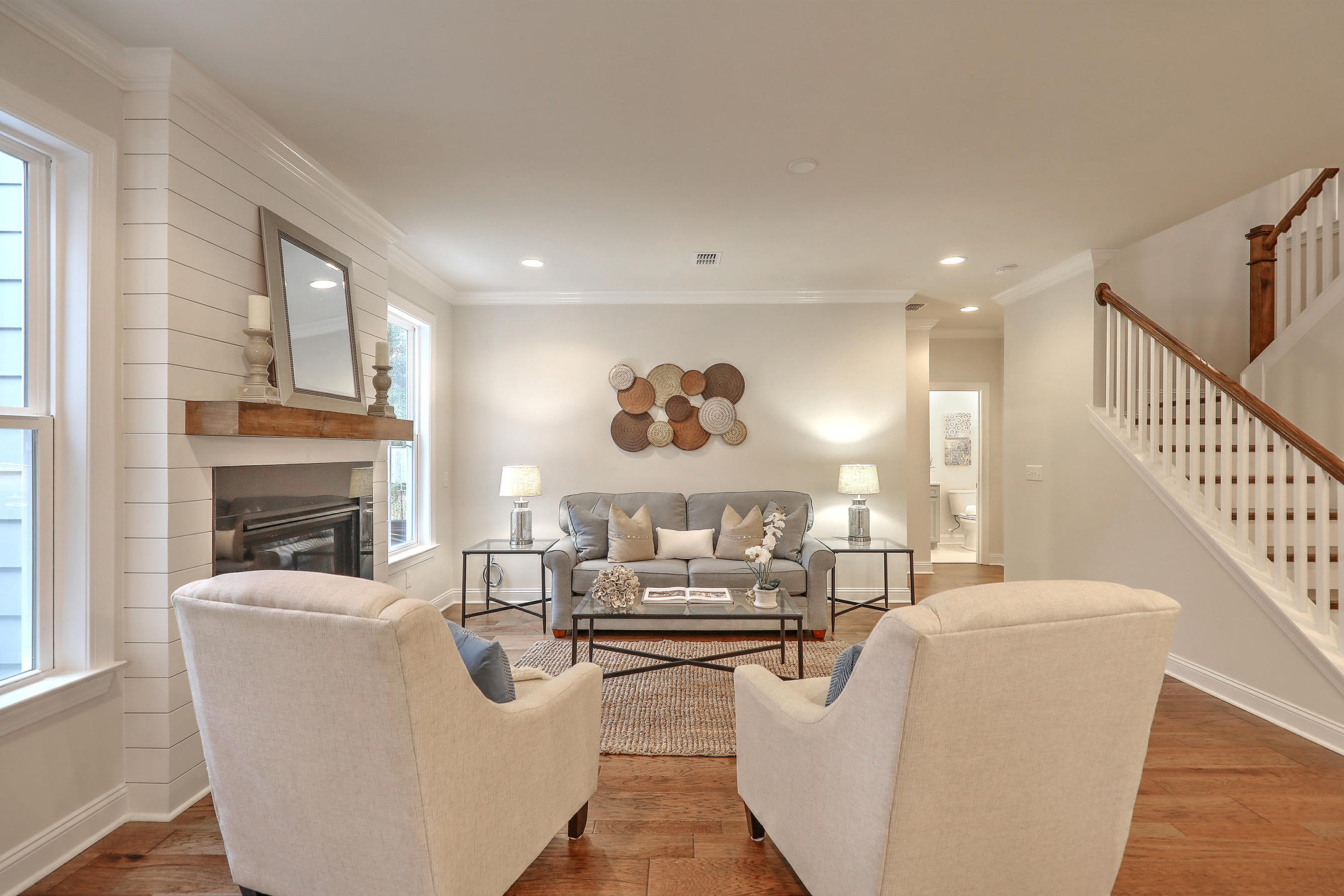 1222 Gannett Road Mount Pleasant, SC 29464 - Photo 6 of 25 Great room