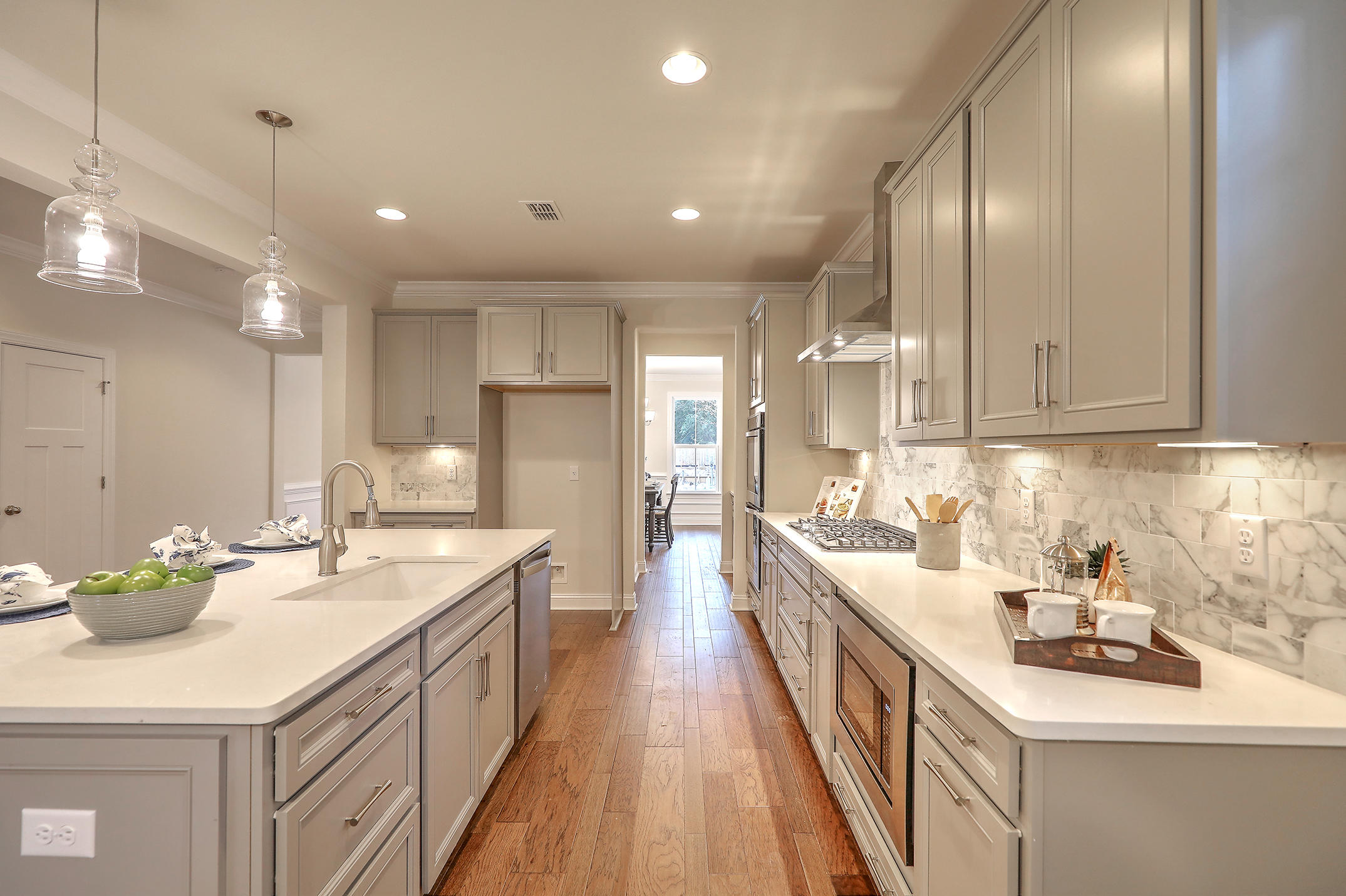 1222 Gannett Road Mount Pleasant, SC 29464 - Photo 10 of 25 Kitchen