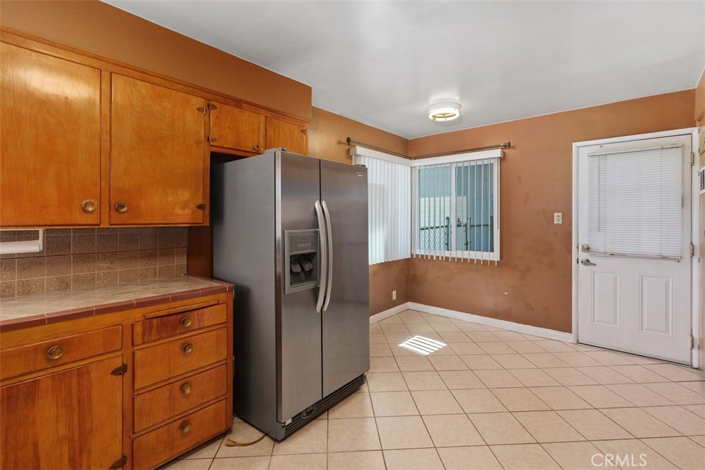 417 East Cornell Drive Rialto, CA 92376 - Photo 17 of 40