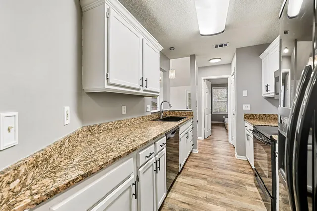 $565,000 | 1167 Landsdowne Drive, Charleston, SC 29412