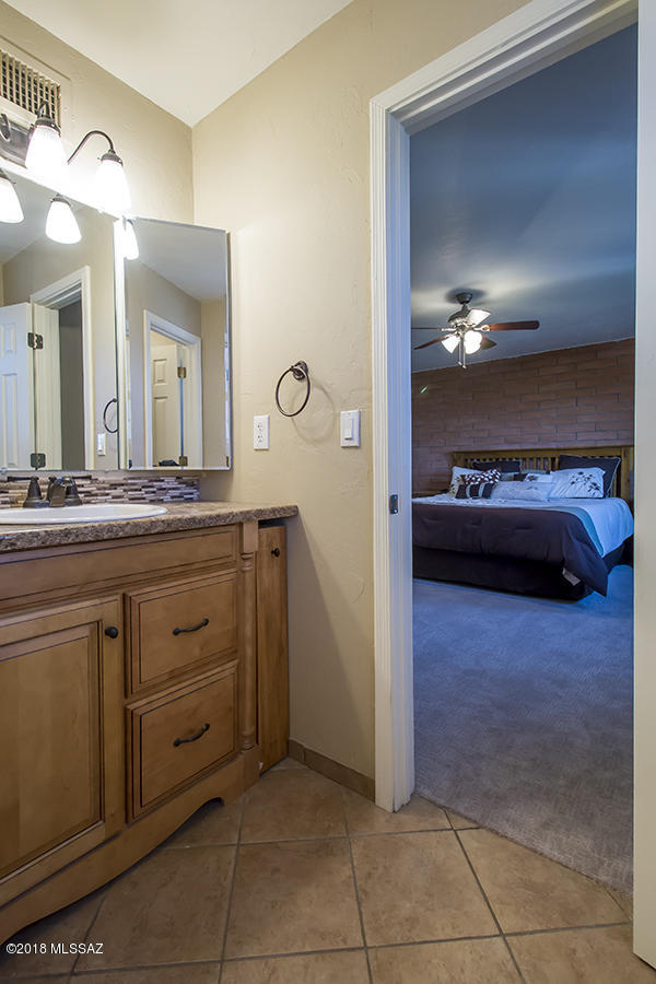 5920 East Edwin Road Tucson, AZ 85739 - Photo 22 of 46 Gallery Image 22