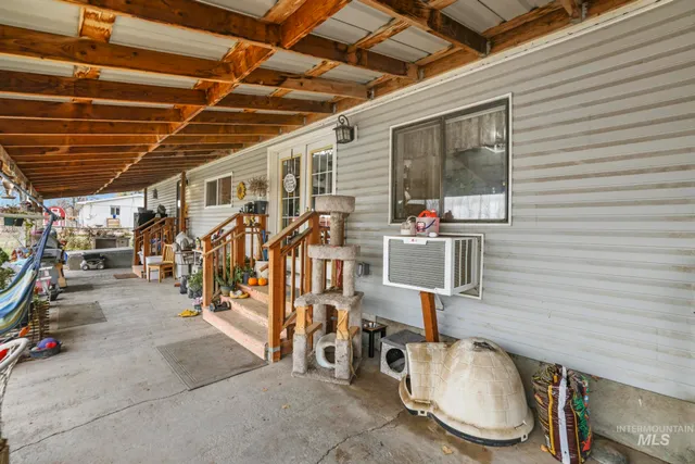 $449,000 | 518 Sawtooth Avenue, Buhl, ID 83316