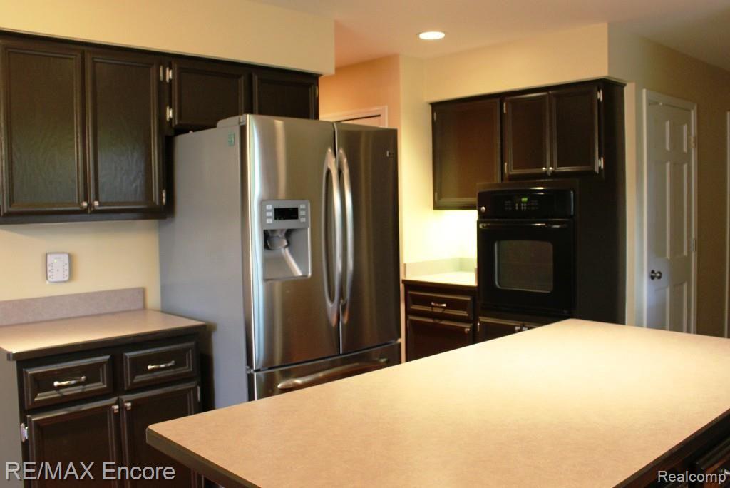 315 Rose Brier Drive Rochester Hills, MI 48309 - Photo 31 of 68
