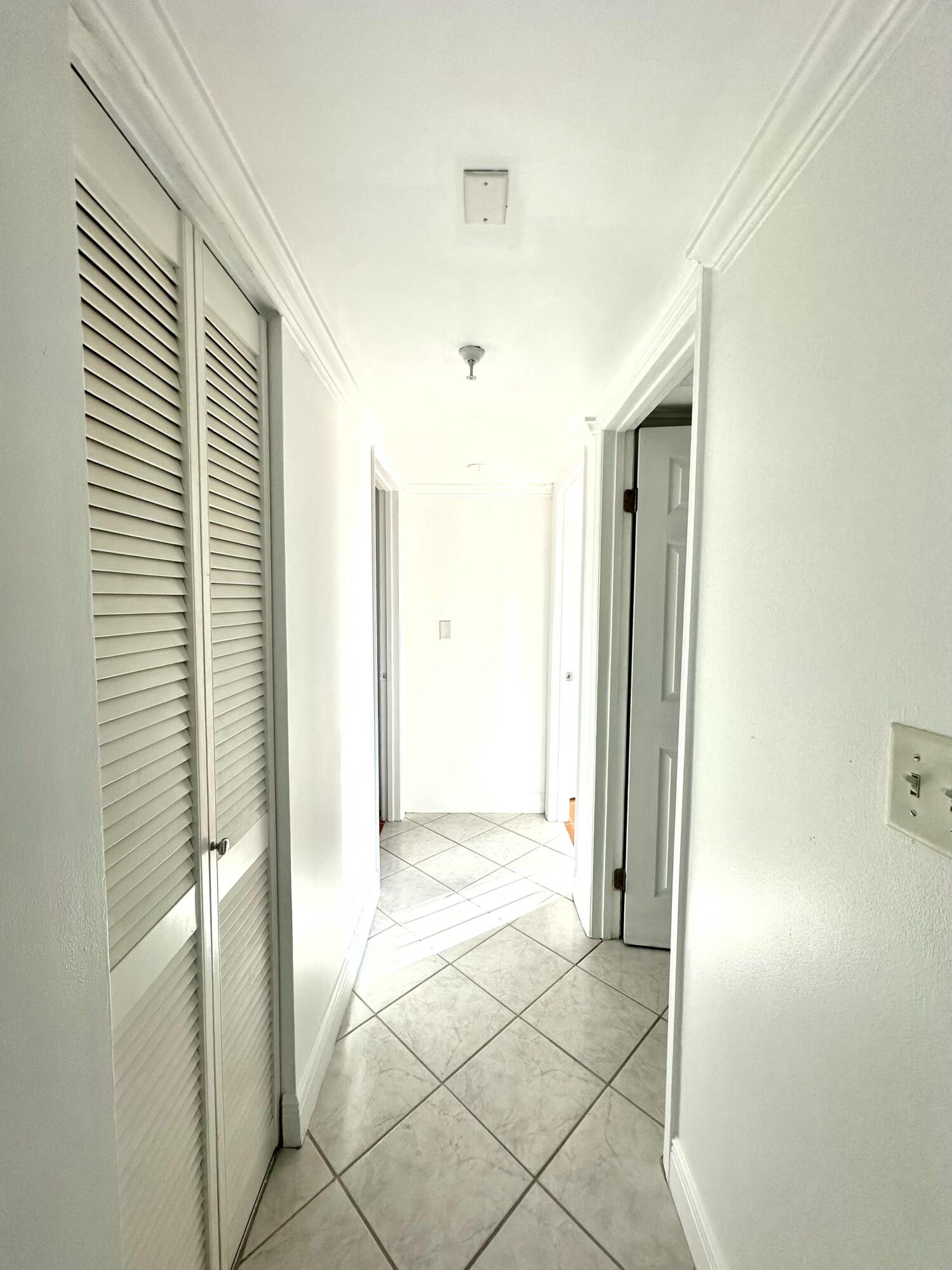9235 Southwest 8th Street, Unit 306 Boca Raton, FL 33428 - Photo 8 of 27 Hallway