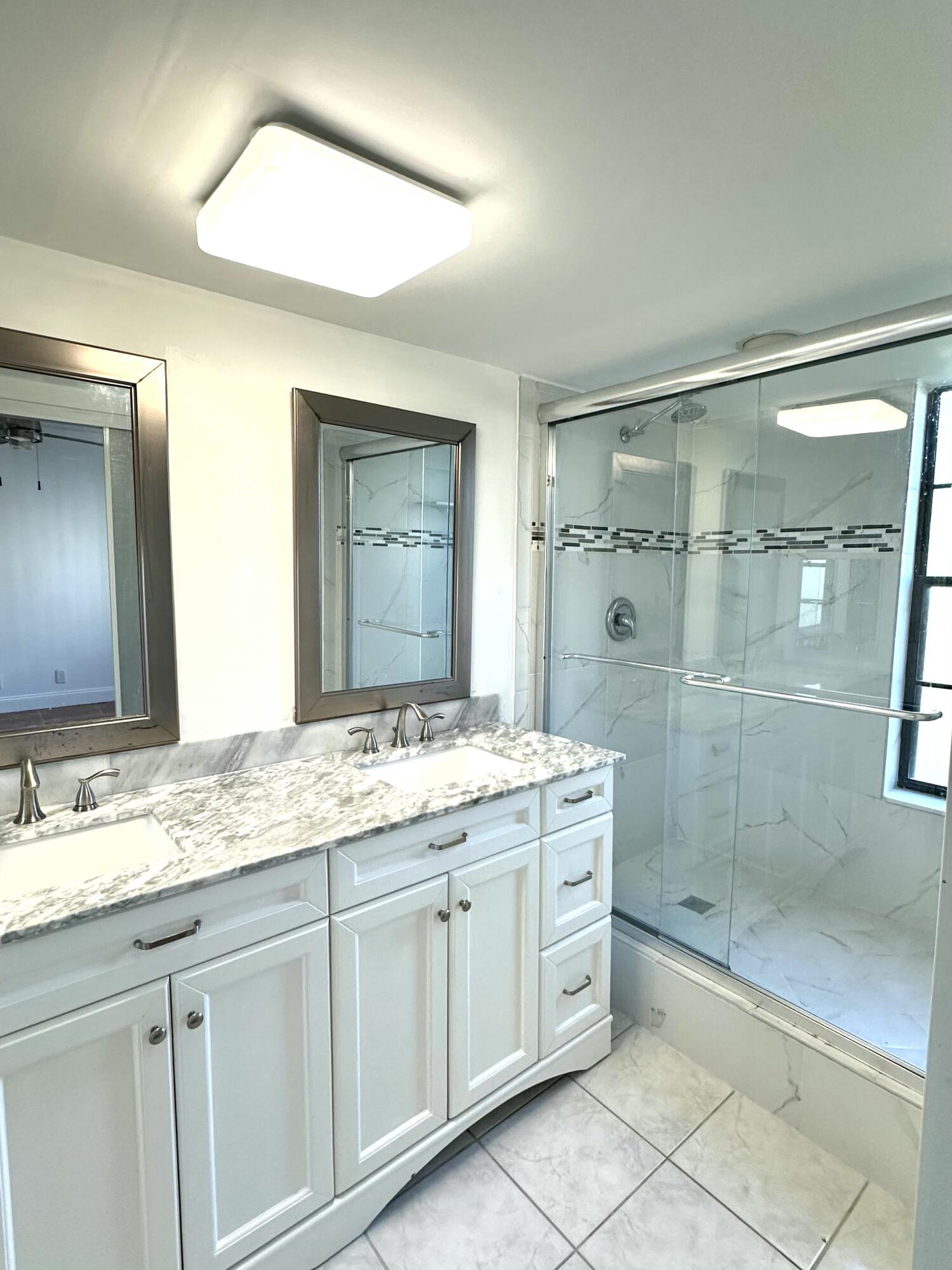 9235 Southwest 8th Street, Unit 306 Boca Raton, FL 33428 - Photo 10 of 27 Primary Bathroom