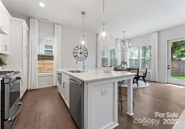 $549,900 | 2600 Mason Circle, Unit A, Charlotte, NC 28205