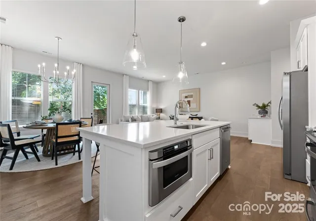 $549,900 | 2600 Mason Circle, Unit A, Charlotte, NC 28205