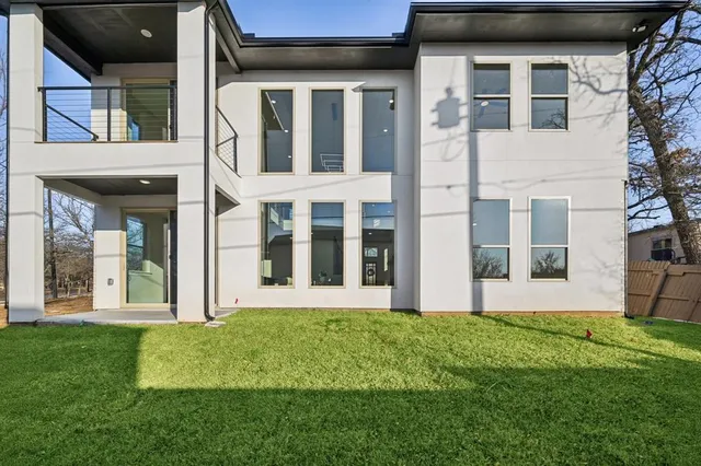 a large building with a garden