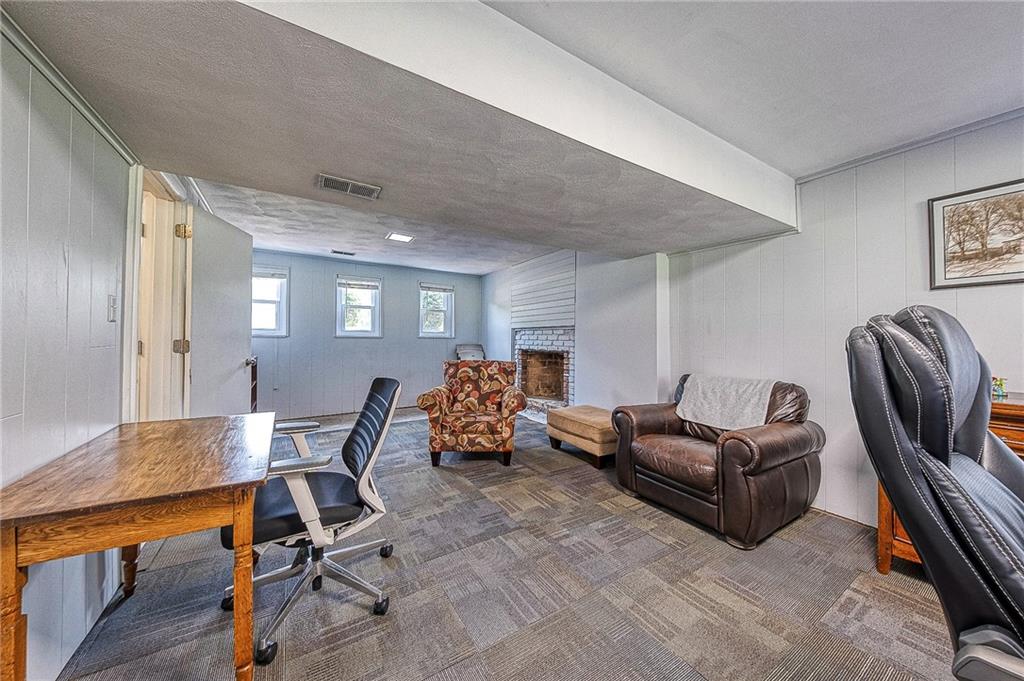 1649 O'Block Road Pittsburgh, PA 15239 - Photo 18 of 26 Gallery Image 18