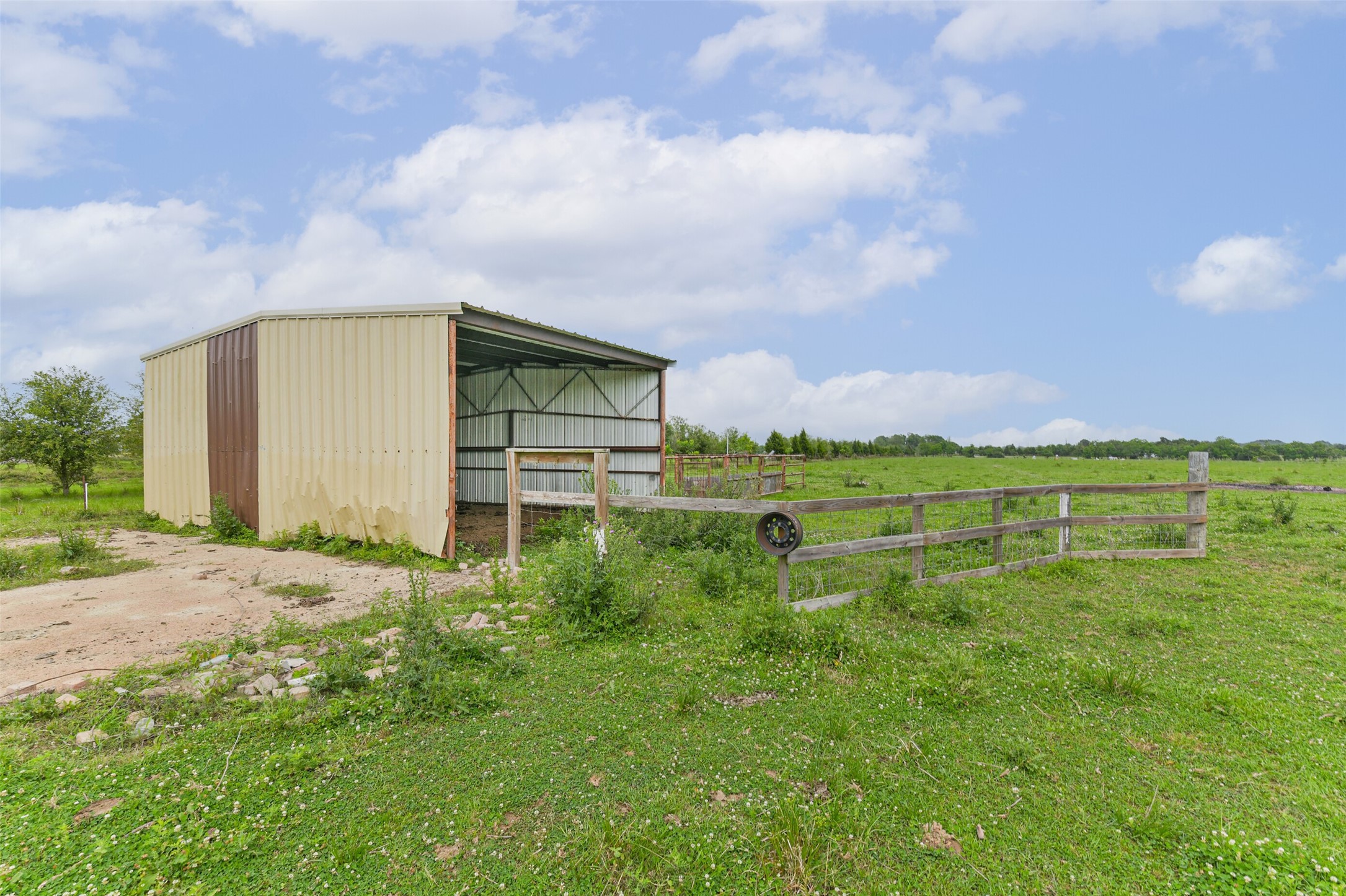 15320 Mound Road Hockley, TX 77447 - Photo 44 of 46 Shop is available to lease for an additional rate. Contact us for questions.