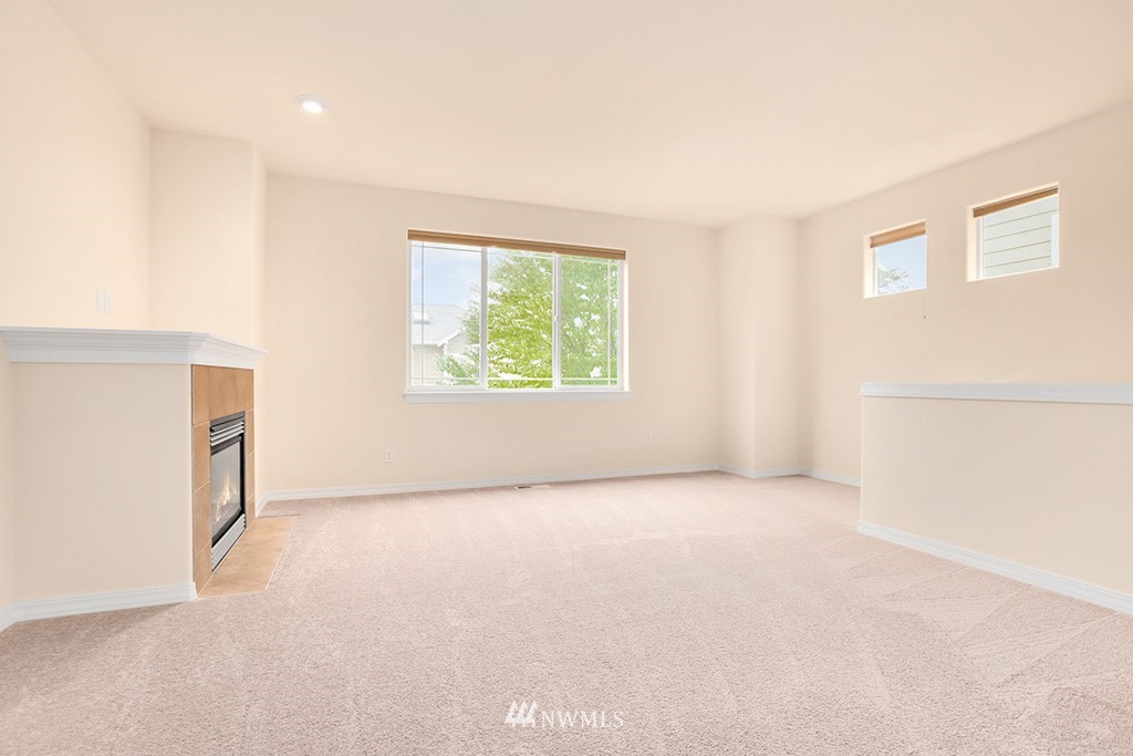24035 40th Lane Southeast Bothell, WA 98021 - Photo 3 of 18