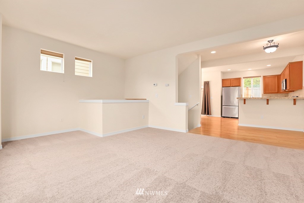 24035 40th Lane Southeast Bothell, WA 98021 - Photo 4 of 18