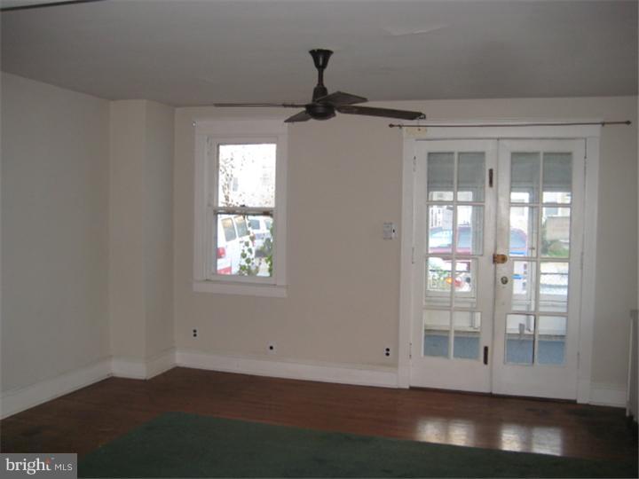 234 Heather Road Upper Darby, PA 19082 - Photo 12 of 14