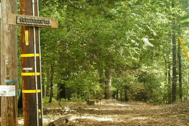 a sign that is on the side of a road