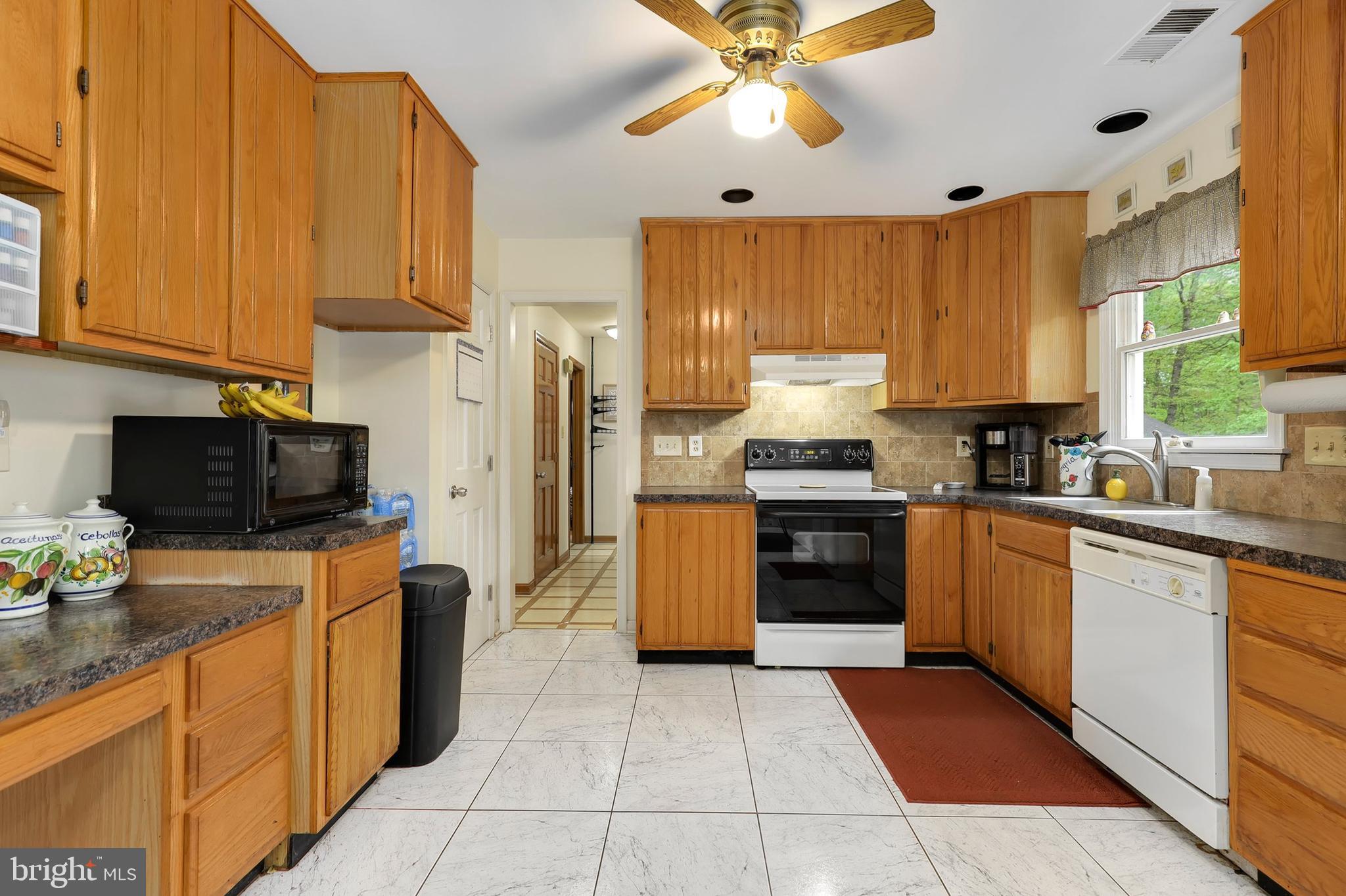 14700 Livingston Road Accokeek, MD 20607 - Photo 14 of 44