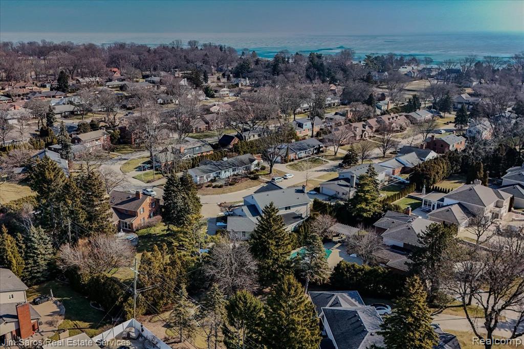 75 South Duval Road Grosse Pointe Shores, MI 48236 - Photo 5 of 50